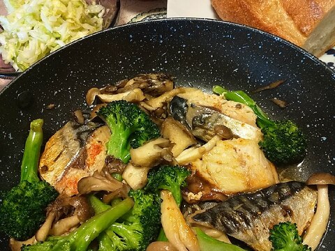 簡単♪塩サバでアヒージョ風